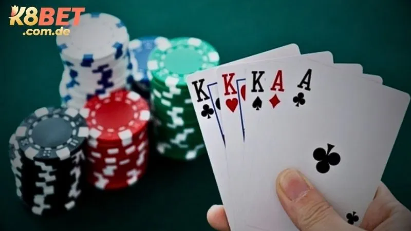 Mẹo cược Tá Lả trên nhà cái K8BET trăm trận trăm thắng